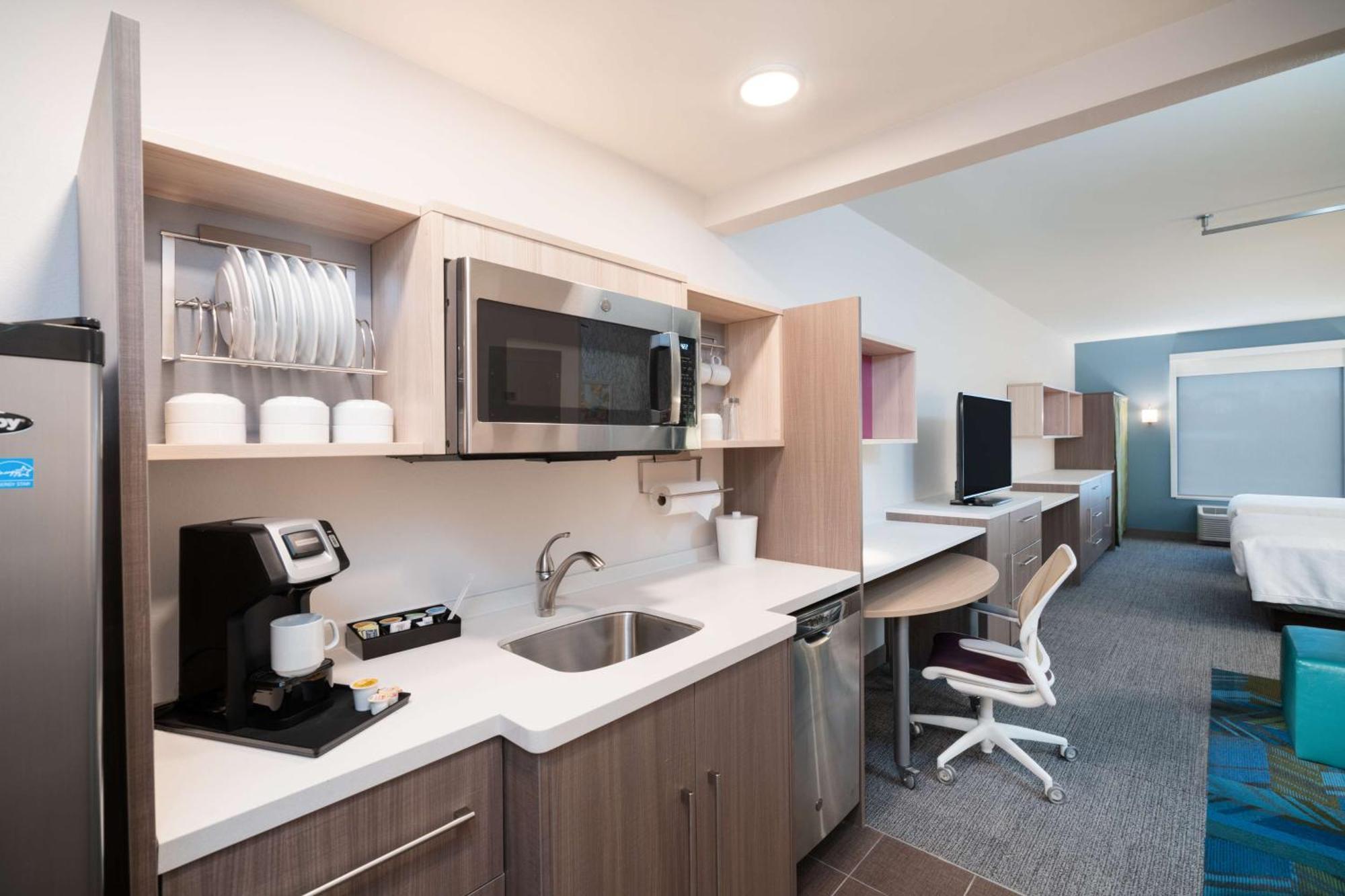 Home2 Suites By Hilton Brunswick Buitenkant foto